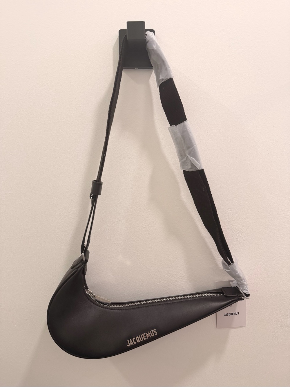 Jacquemus x Nike Le sac Swoosh